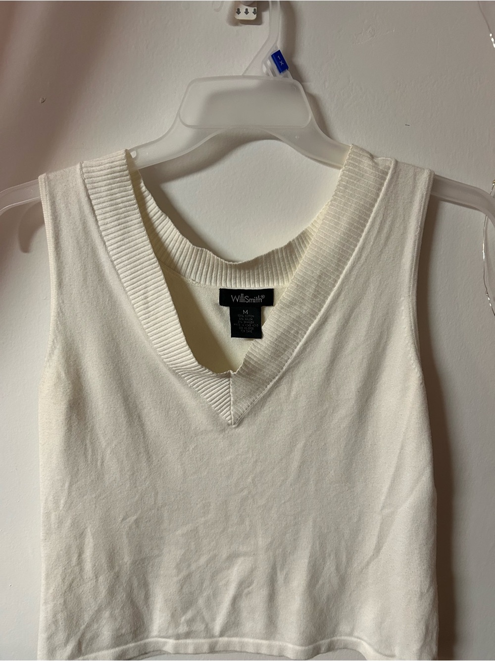 Willi Smith Cream Ribbed V-Neck Sleeveless Knit Tank